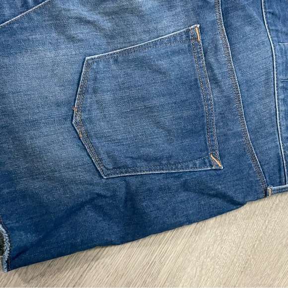 Gap Women's Blue Denim Skirt 31R - Picture 10 of 10